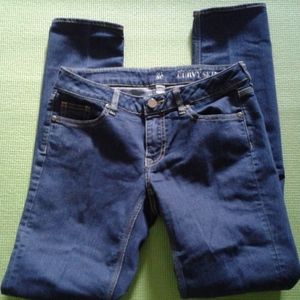 Skinny jegging lower  waist for women